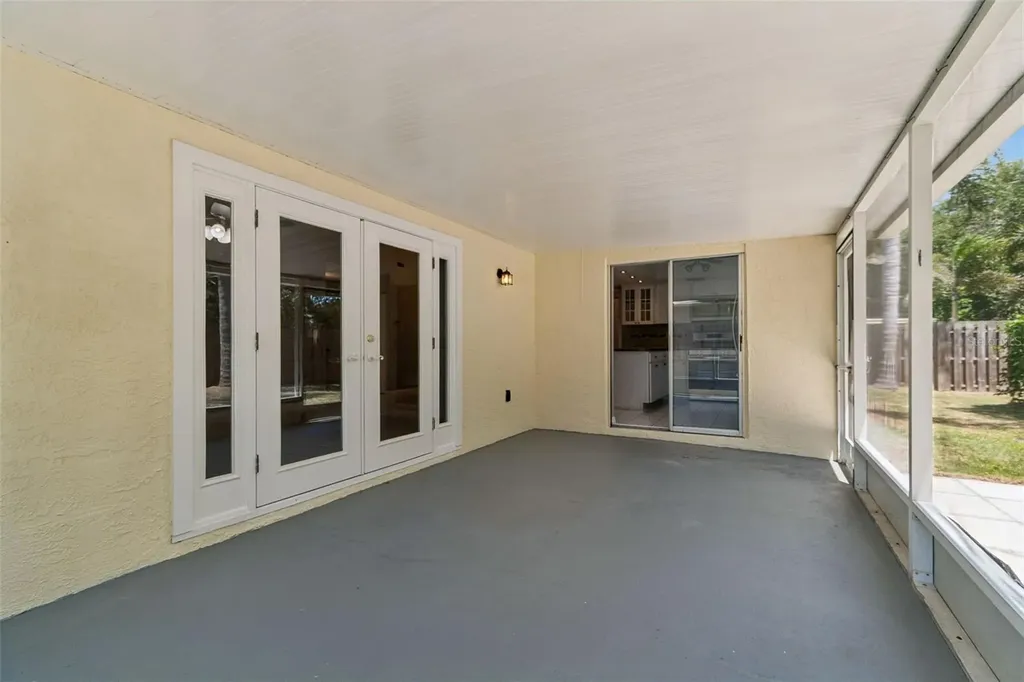 1733 Sutton Place Dunedin FL 34698