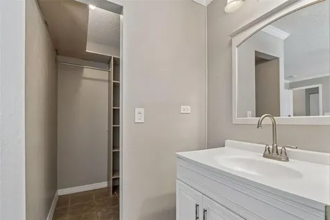1733 Sutton Place Dunedin FL 34698