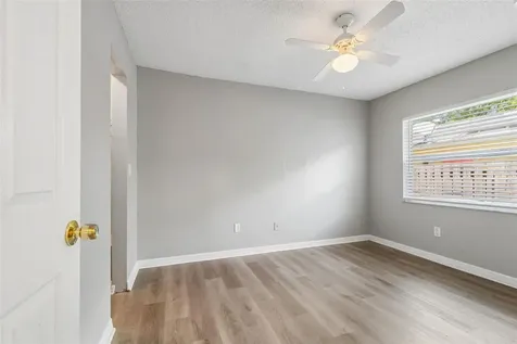 1733 Sutton Place Dunedin FL 34698