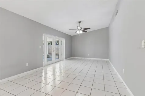 1733 Sutton Place Dunedin FL 34698