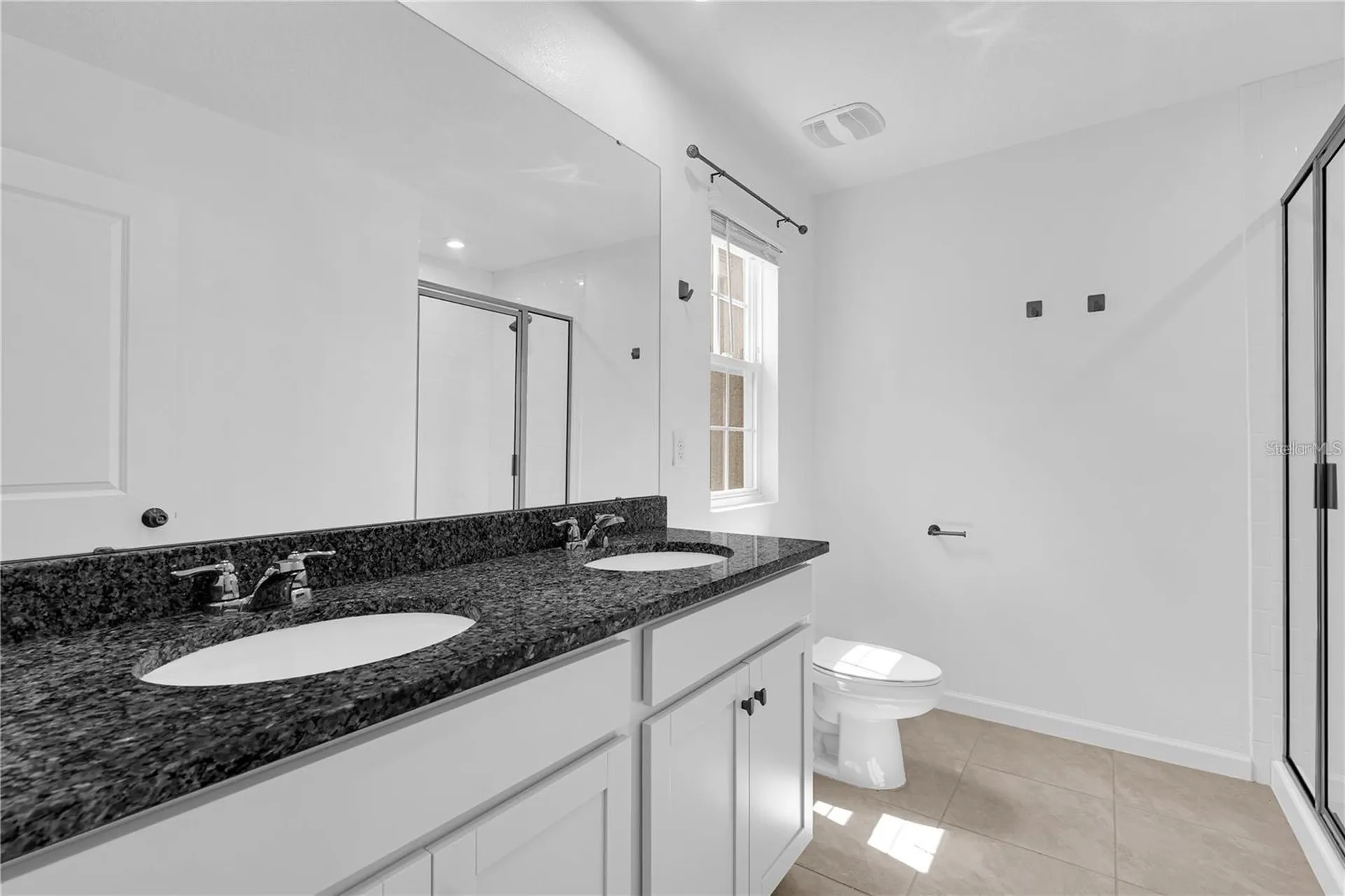 1104 Lakeshore Breeze Place Kissimmee FL 34747