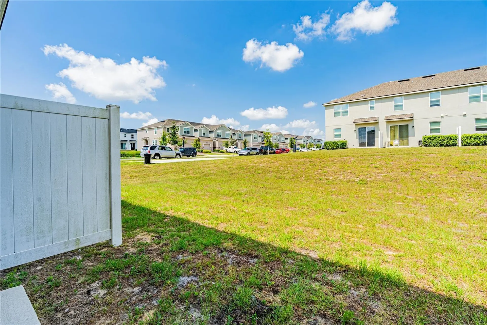 1104 Lakeshore Breeze Place Kissimmee FL 34747