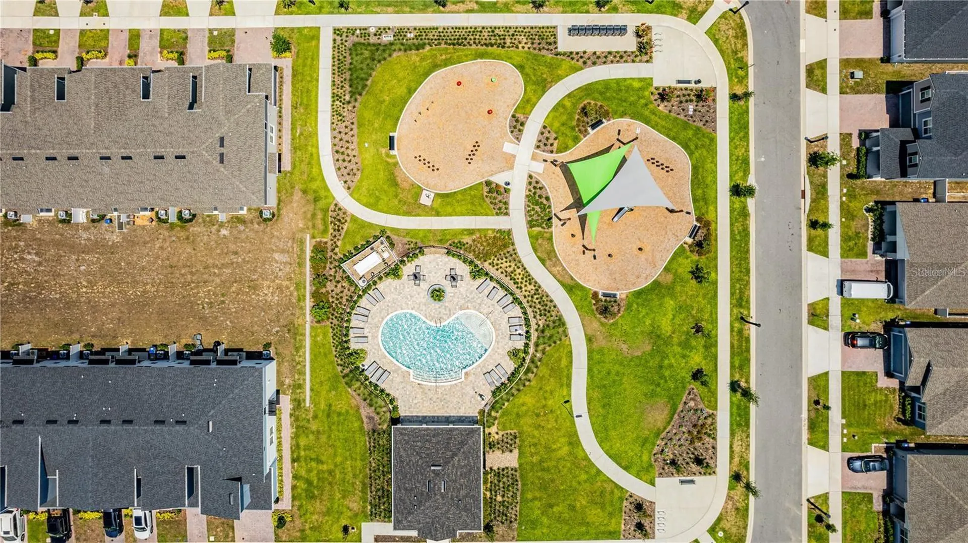 1104 Lakeshore Breeze Place Kissimmee FL 34747