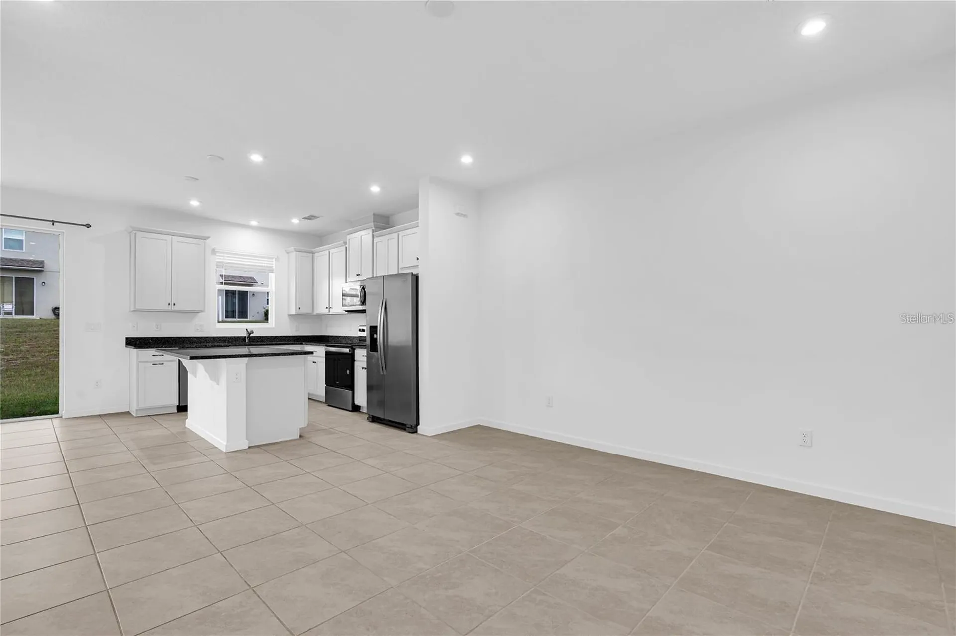 1104 Lakeshore Breeze Place Kissimmee FL 34747