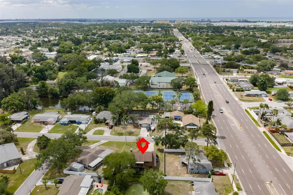11265 73rd Avenue Seminole FL 33772