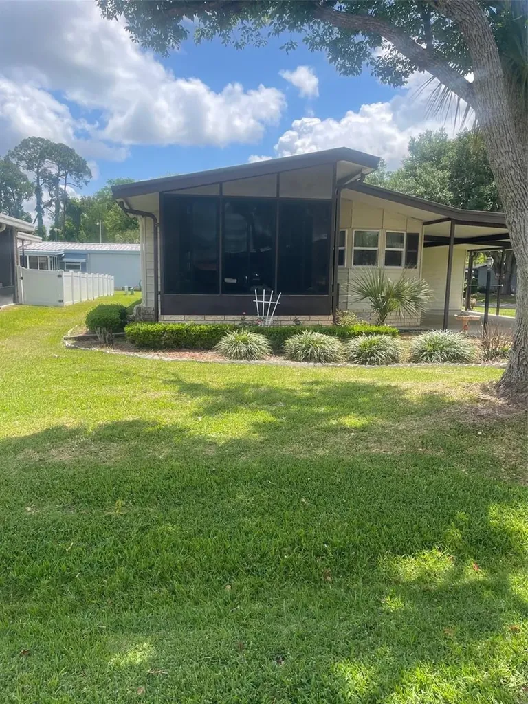 2804 Wekiva Road Tavares FL 32778