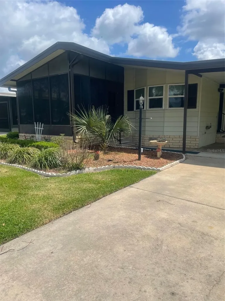 2804 Wekiva Road Tavares FL 32778