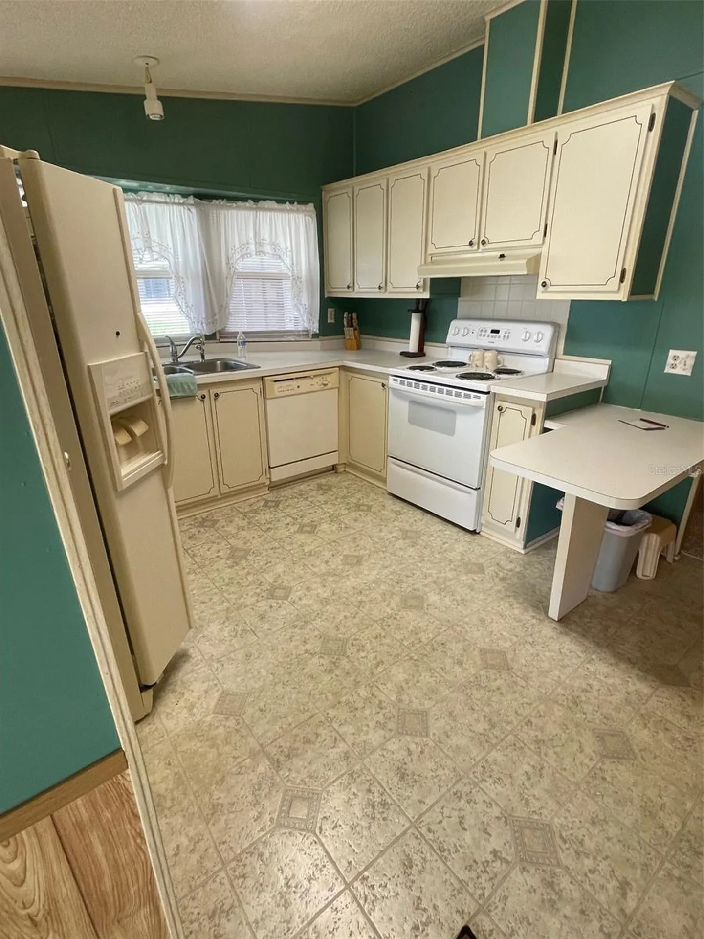 2804 Wekiva Road Tavares FL 32778