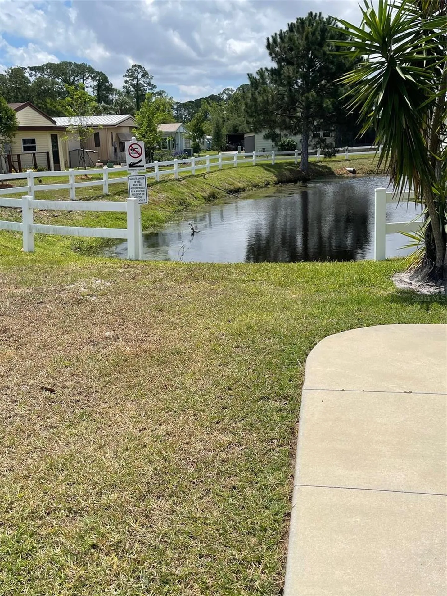 2804 Wekiva Road Tavares FL 32778