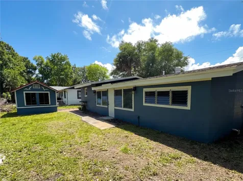 1385 Bender Avenue Daytona Beach FL 32117