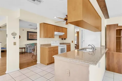 9058 Arundle Place New Port Richey FL 34655