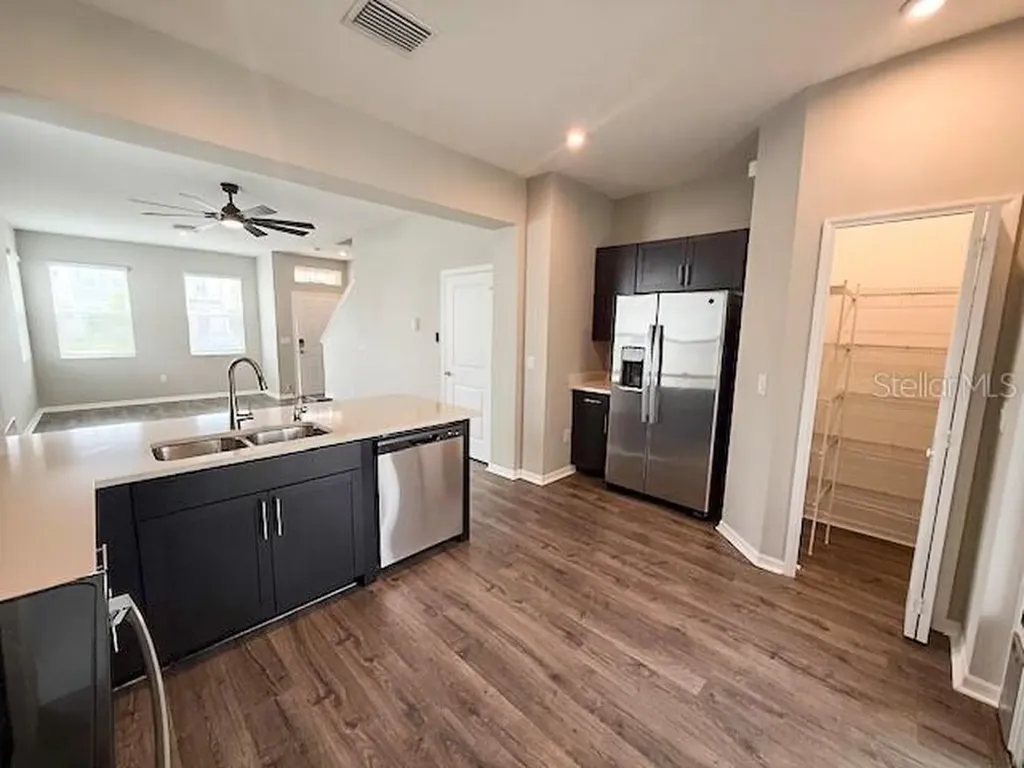 6334 Fairmont Lane Palmetto FL 34221