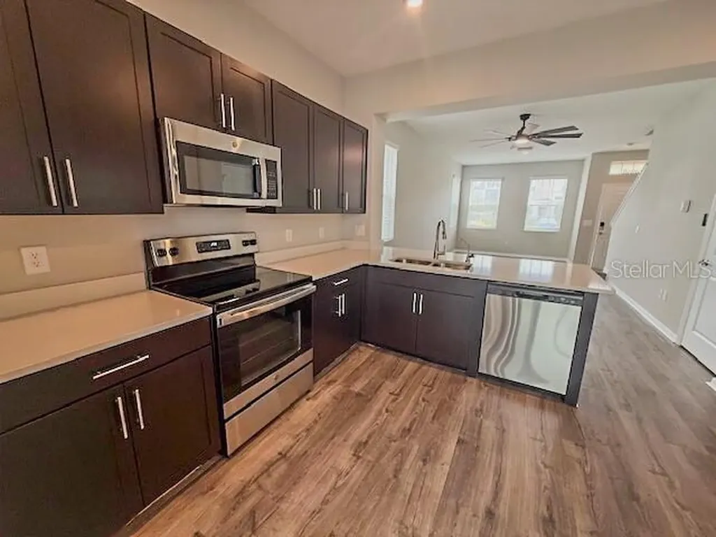6334 Fairmont Lane Palmetto FL 34221