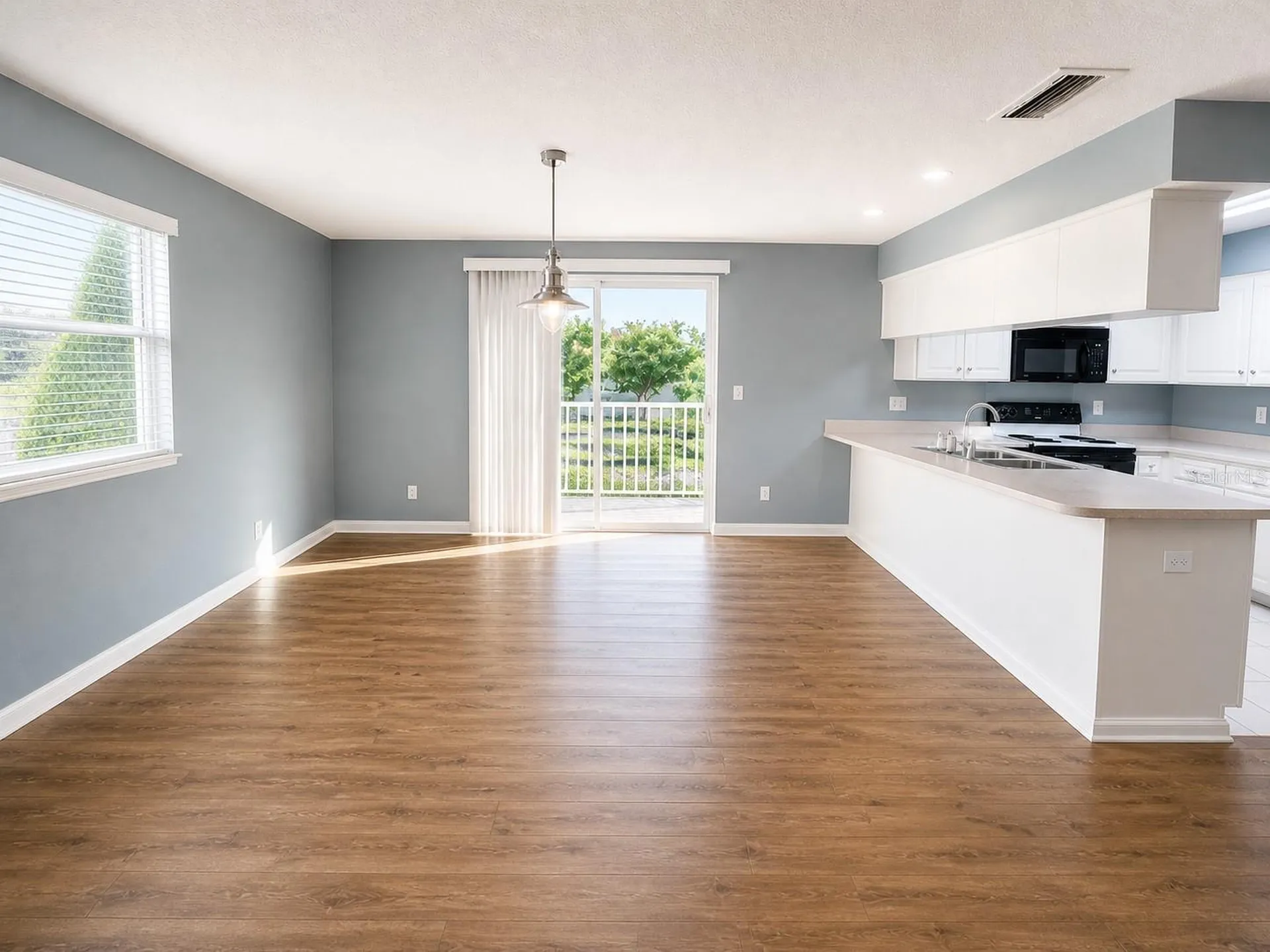 1013 Apollo Beach Boulevard Apollo Beach FL 33572