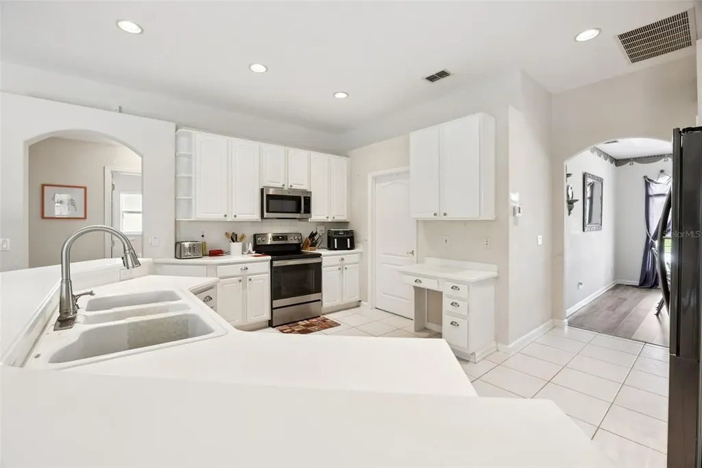 551 Prestwick Drive Davenport FL 33897