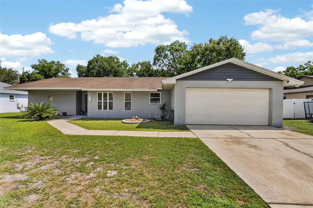 3734 Opal Drive Mulberry FL 33860