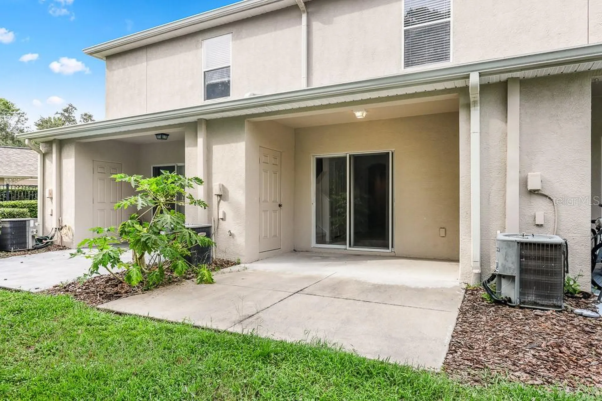 15807 Fishhawk Falls Drive Lithia FL 33547