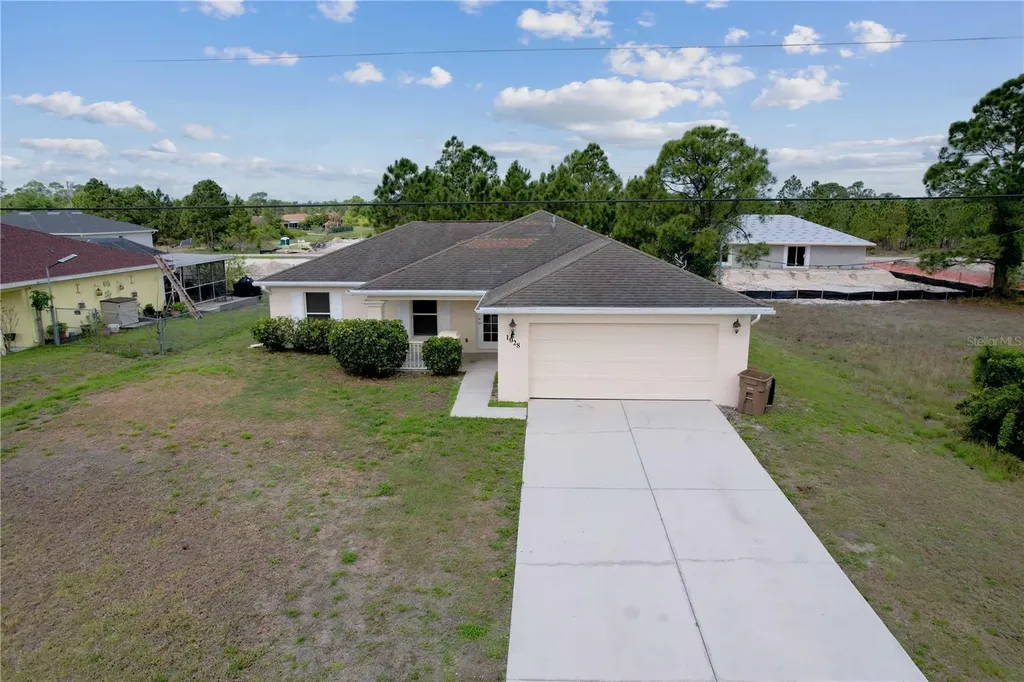1028 Columbus Boulevard S Lehigh Acres FL 33974