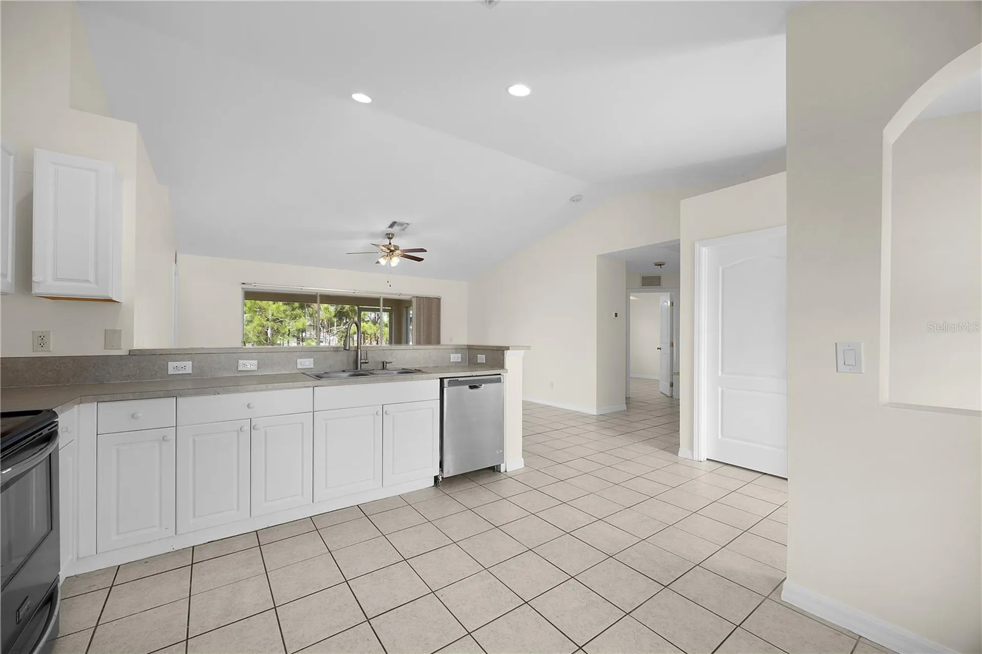 1028 Columbus Boulevard S Lehigh Acres FL 33974