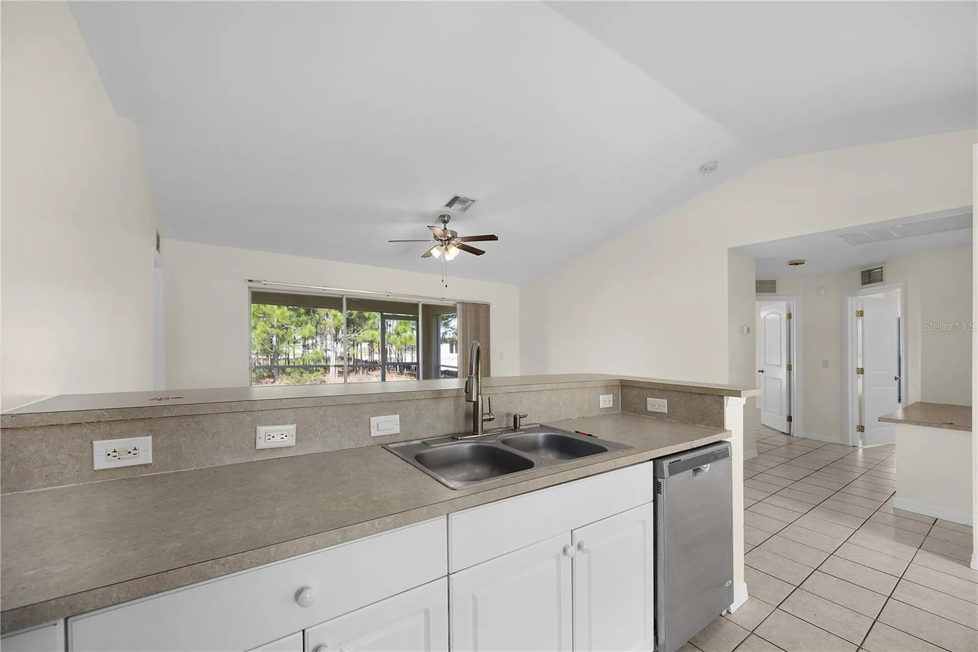 1028 Columbus Boulevard S Lehigh Acres FL 33974