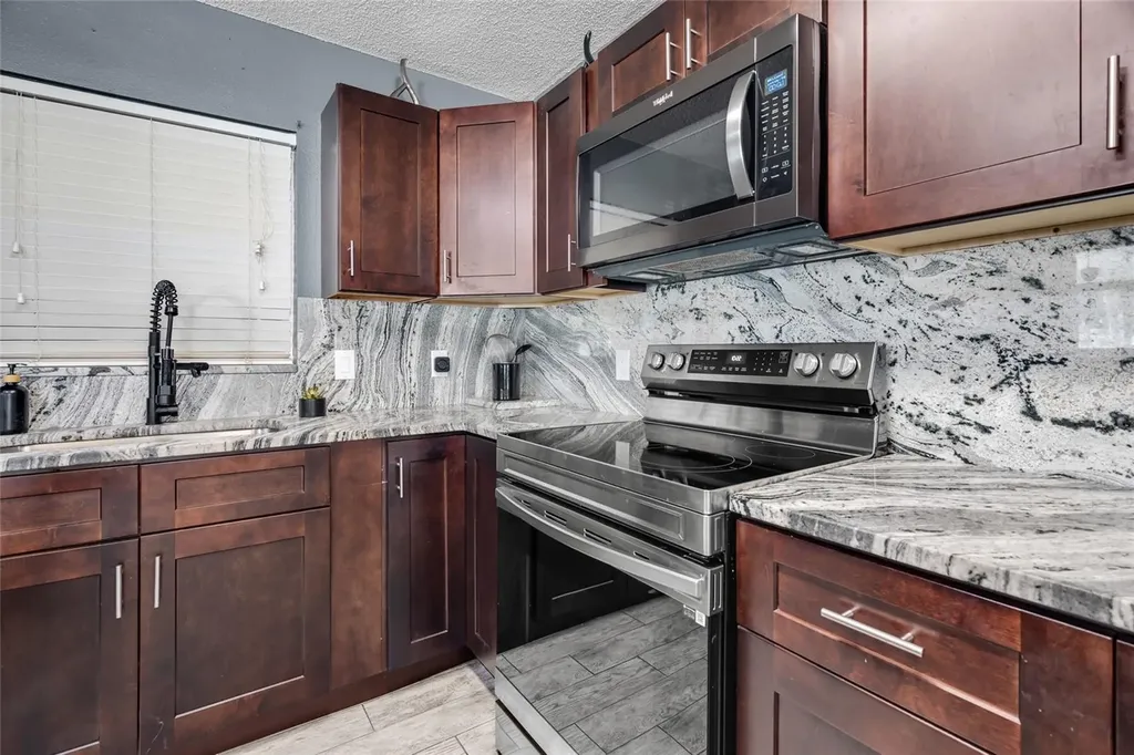 1289 42nd Street Sarasota FL 34234