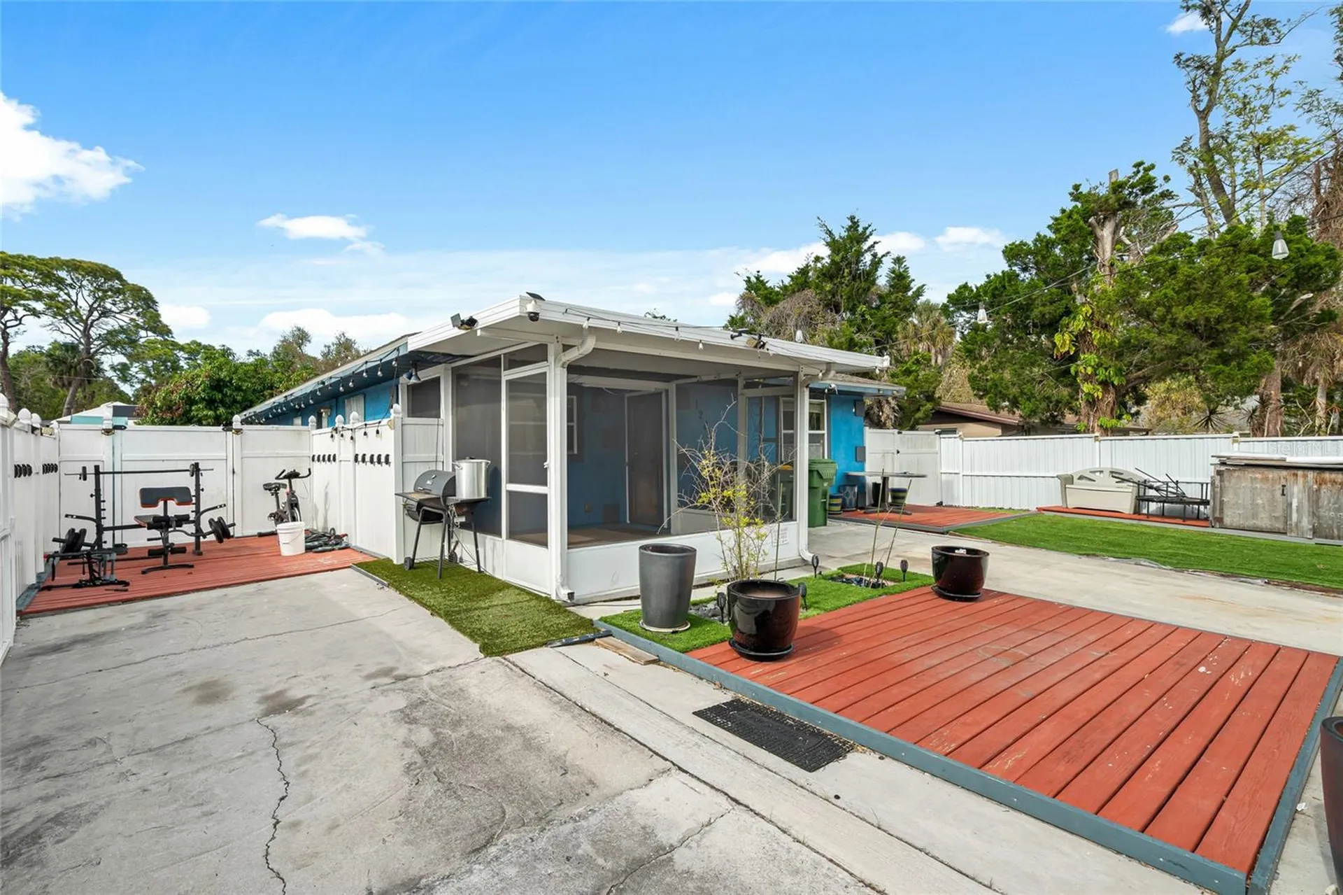 1289 42nd Street Sarasota FL 34234
