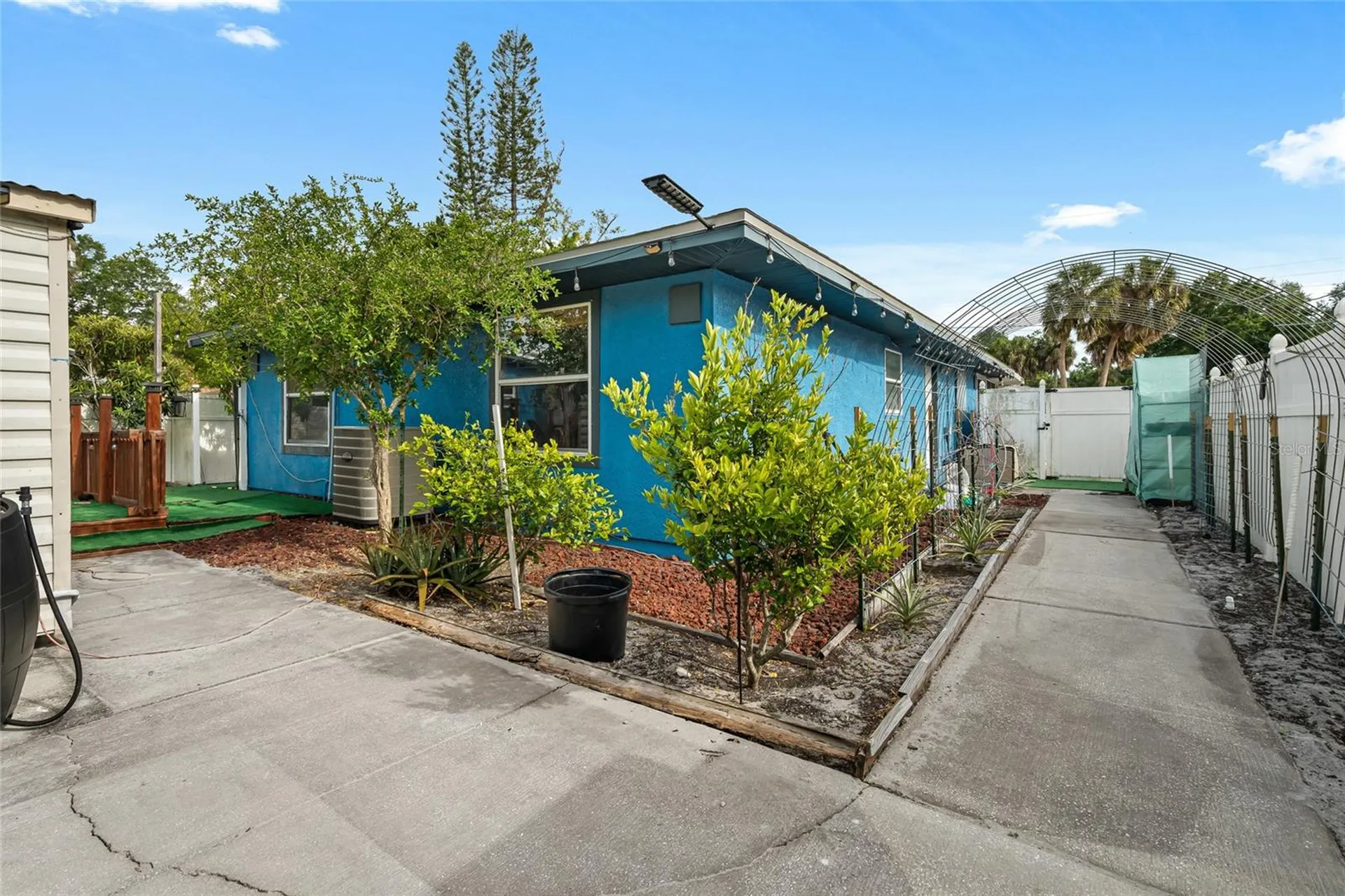 1289 42nd Street Sarasota FL 34234