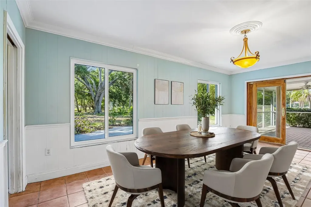 209 Palm Avenue Nokomis FL 34275