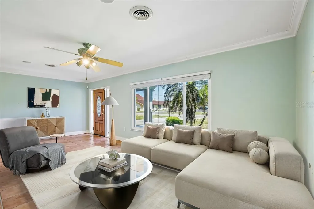 209 Palm Avenue Nokomis FL 34275