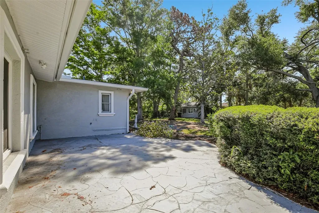 209 Palm Avenue Nokomis FL 34275