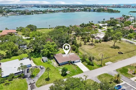 209 Palm Avenue Nokomis FL 34275