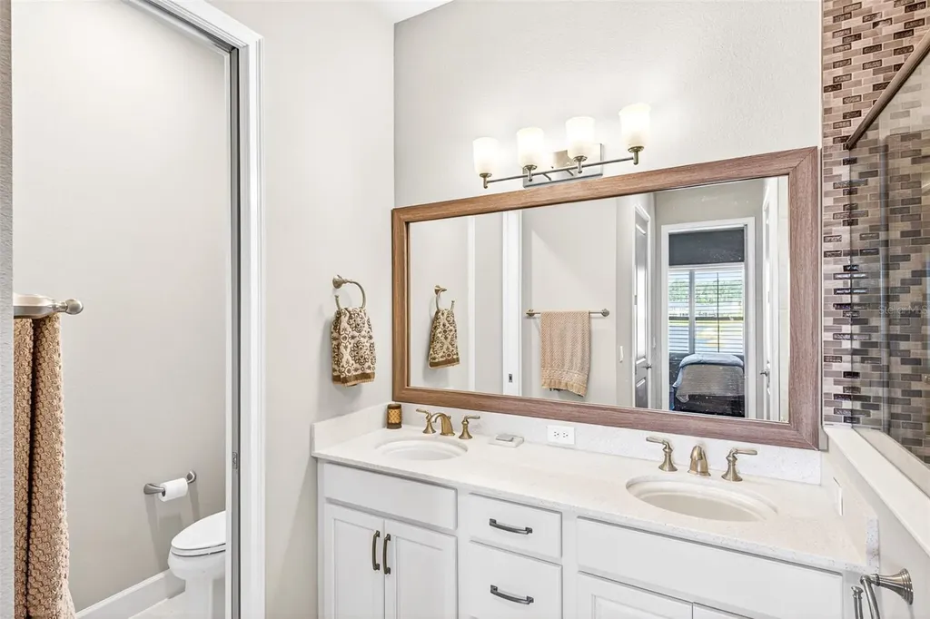 10 Newhaven Lane Ormond Beach FL 32174