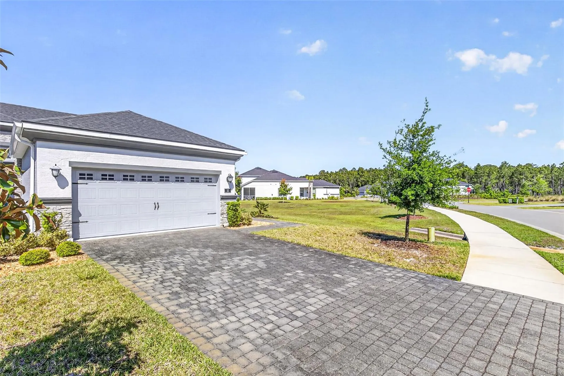 10 Newhaven Lane Ormond Beach FL 32174
