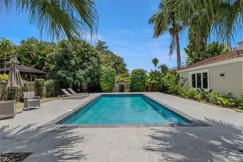 30, G St., Villa Caparra G Guaynabo PR 00966