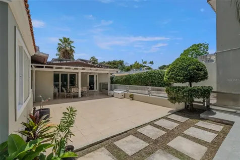 30, G St., Villa Caparra G Guaynabo PR 00966