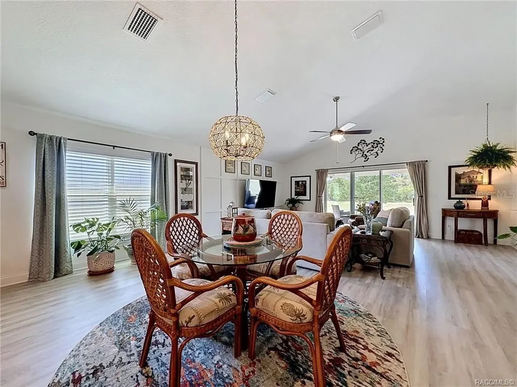 539 W Back Nine Circle Beverly Hills FL 34465