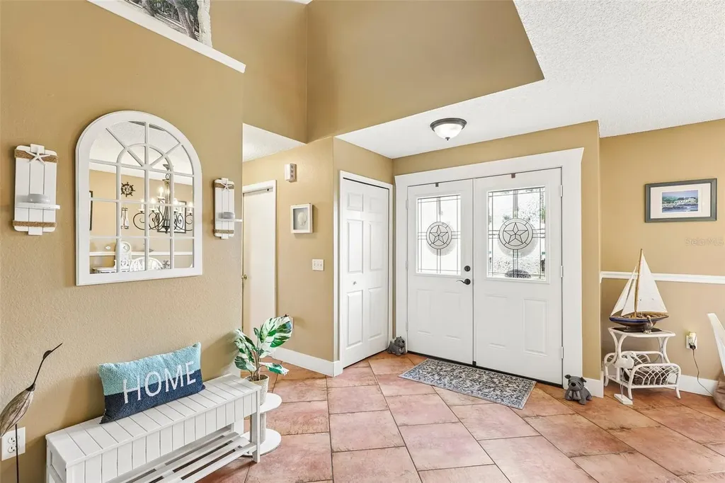 17 Pinell Lane Palm Coast FL 32164