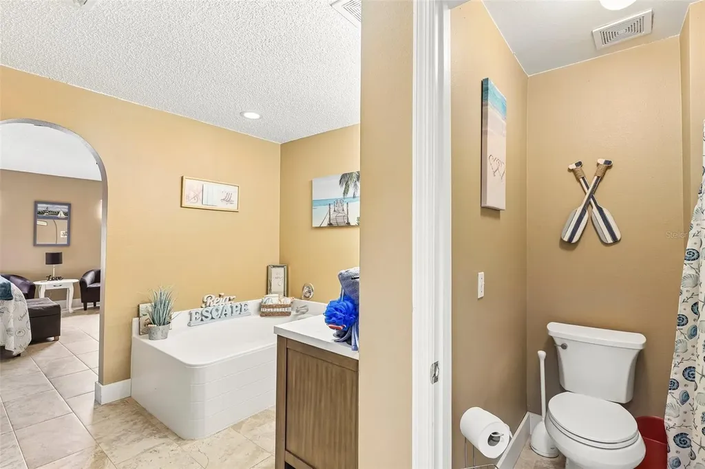 17 Pinell Lane Palm Coast FL 32164