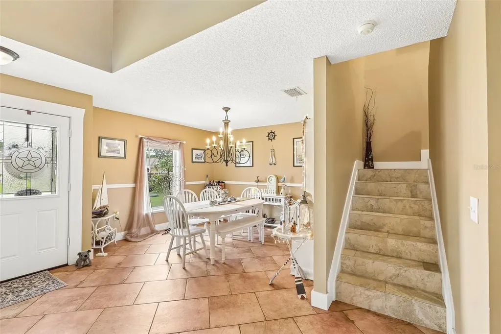 17 Pinell Lane Palm Coast FL 32164