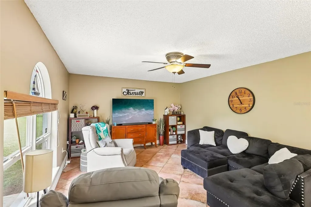 17 Pinell Lane Palm Coast FL 32164