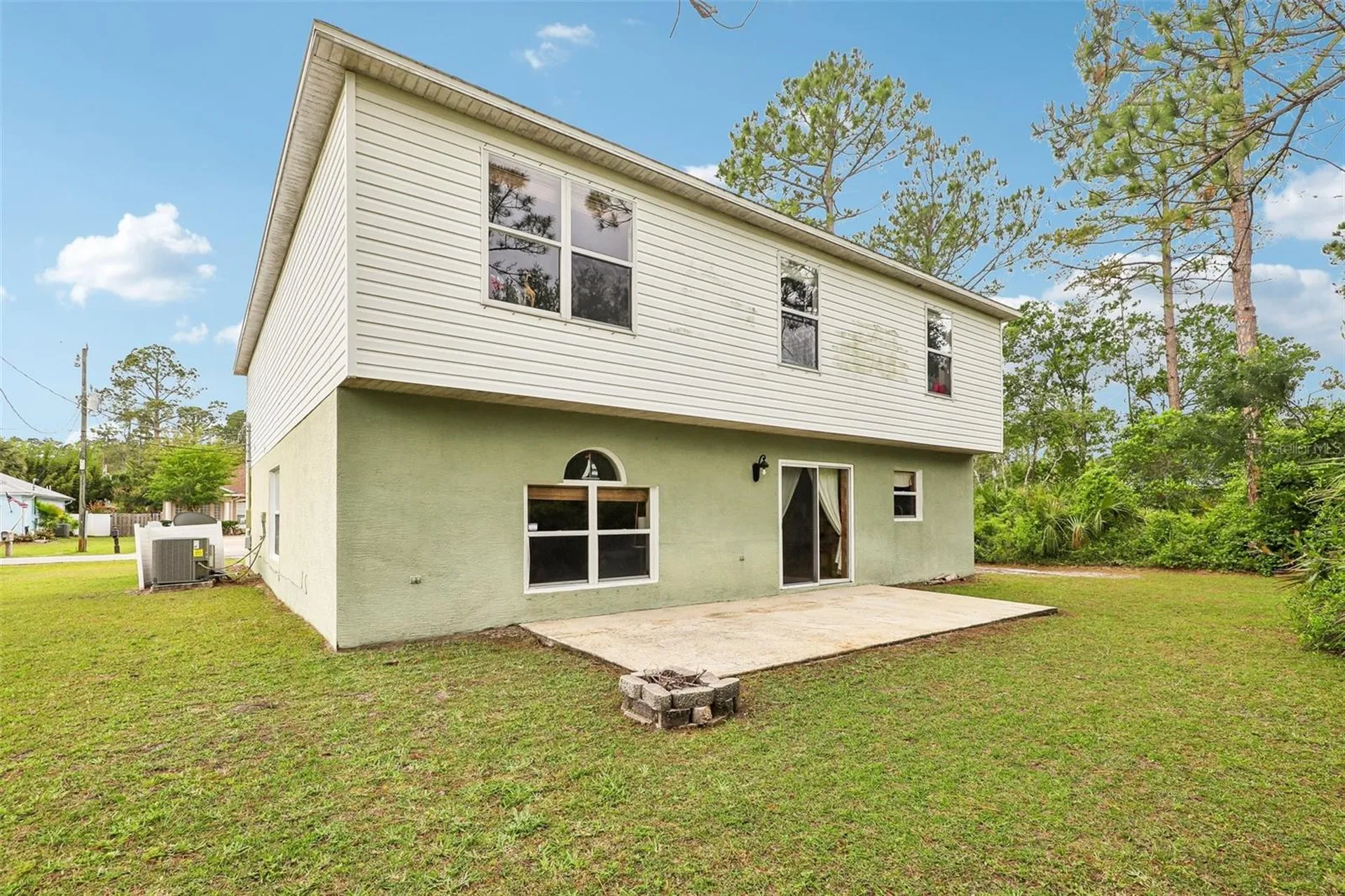17 Pinell Lane Palm Coast FL 32164