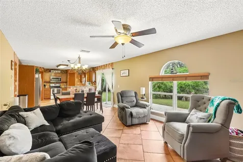 17 Pinell Lane Palm Coast FL 32164