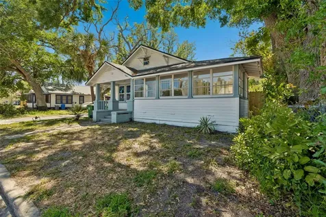 1002 23rd Street W Bradenton FL 34205