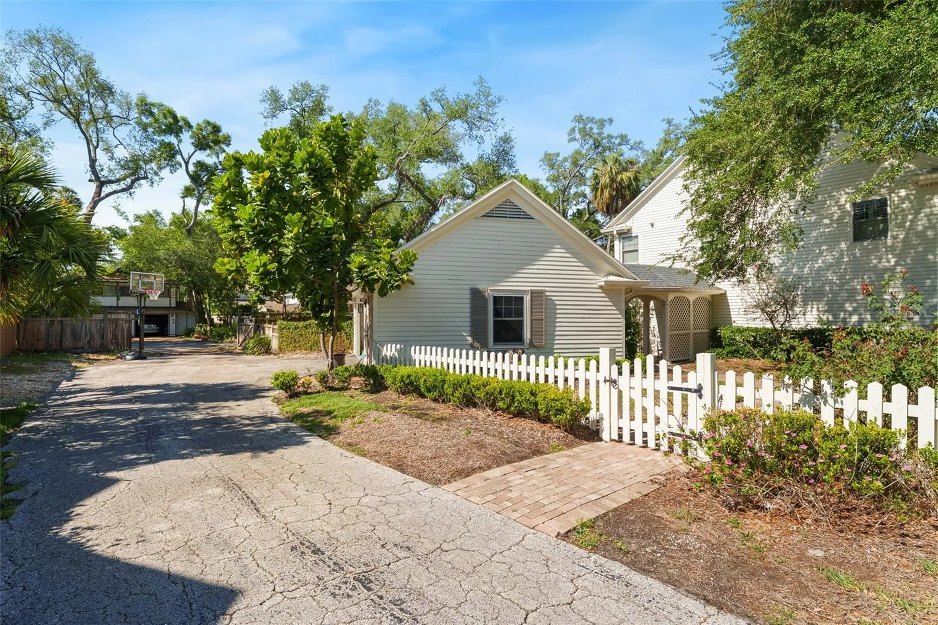 4412 W Brookwood Drive Tampa FL 33629