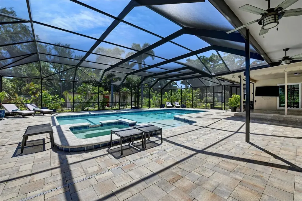 1875 Belleair Road Clearwater FL 33764