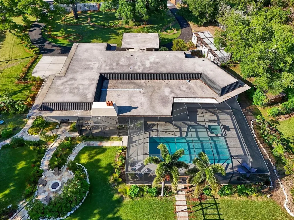 1875 Belleair Road Clearwater FL 33764