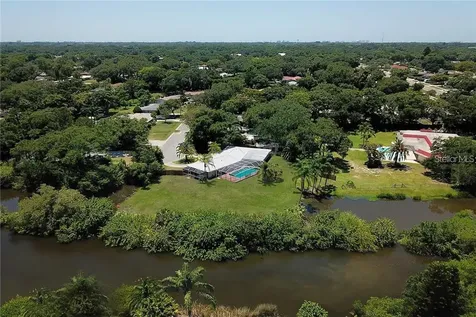 1875 Belleair Road Clearwater FL 33764