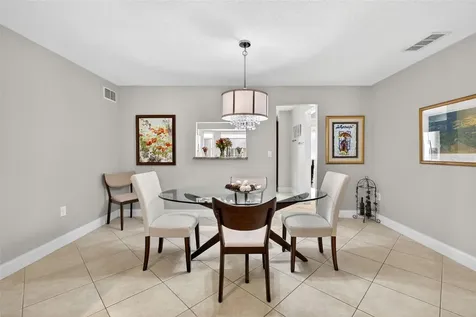 222 W Cottesmore Circle Longwood FL 32779