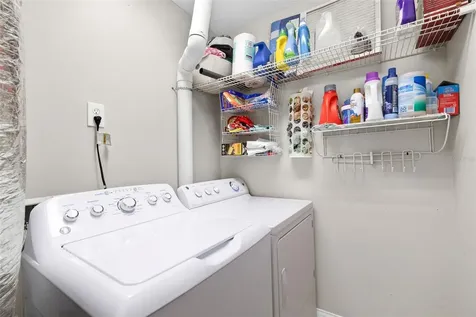 222 W Cottesmore Circle Longwood FL 32779