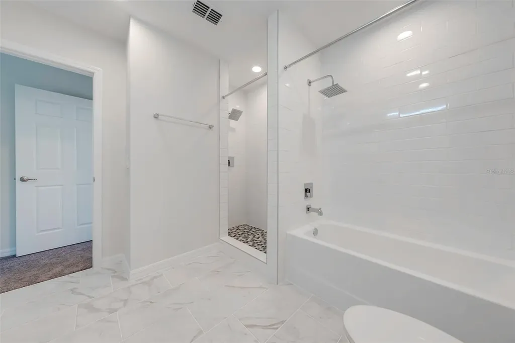 2141 Penny Lane Kissimmee FL 34741
